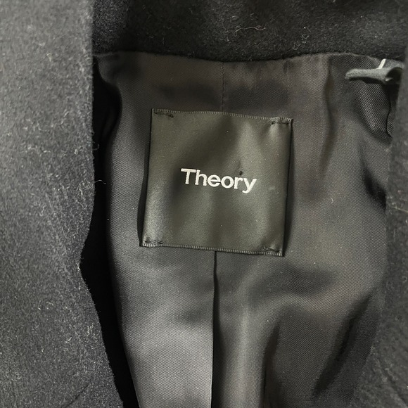 Theory Medium Black Lined Coat Perfect Coat New w/o Tags Belted Wool Cashmere - Picture 3 of 6